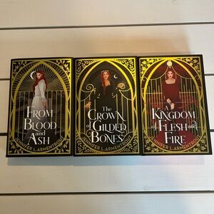 Fairyloot From Blood and Ash Full Set